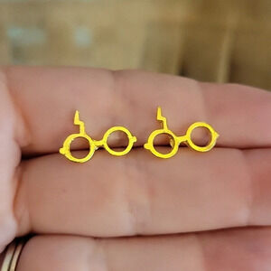Harry Potter Stud Earrings, gold